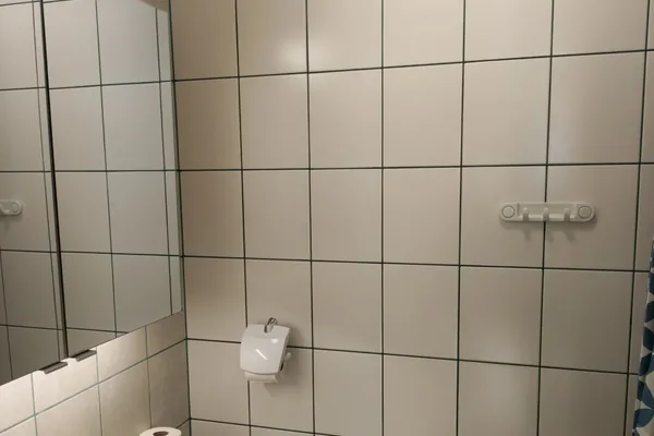 Domek 2 w agroturystyce U Marianny w Mikoszewie — łazienka