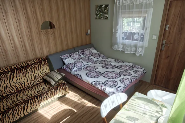 Domek 2 w agroturystyce U Marianny w Mikoszewie — pokój